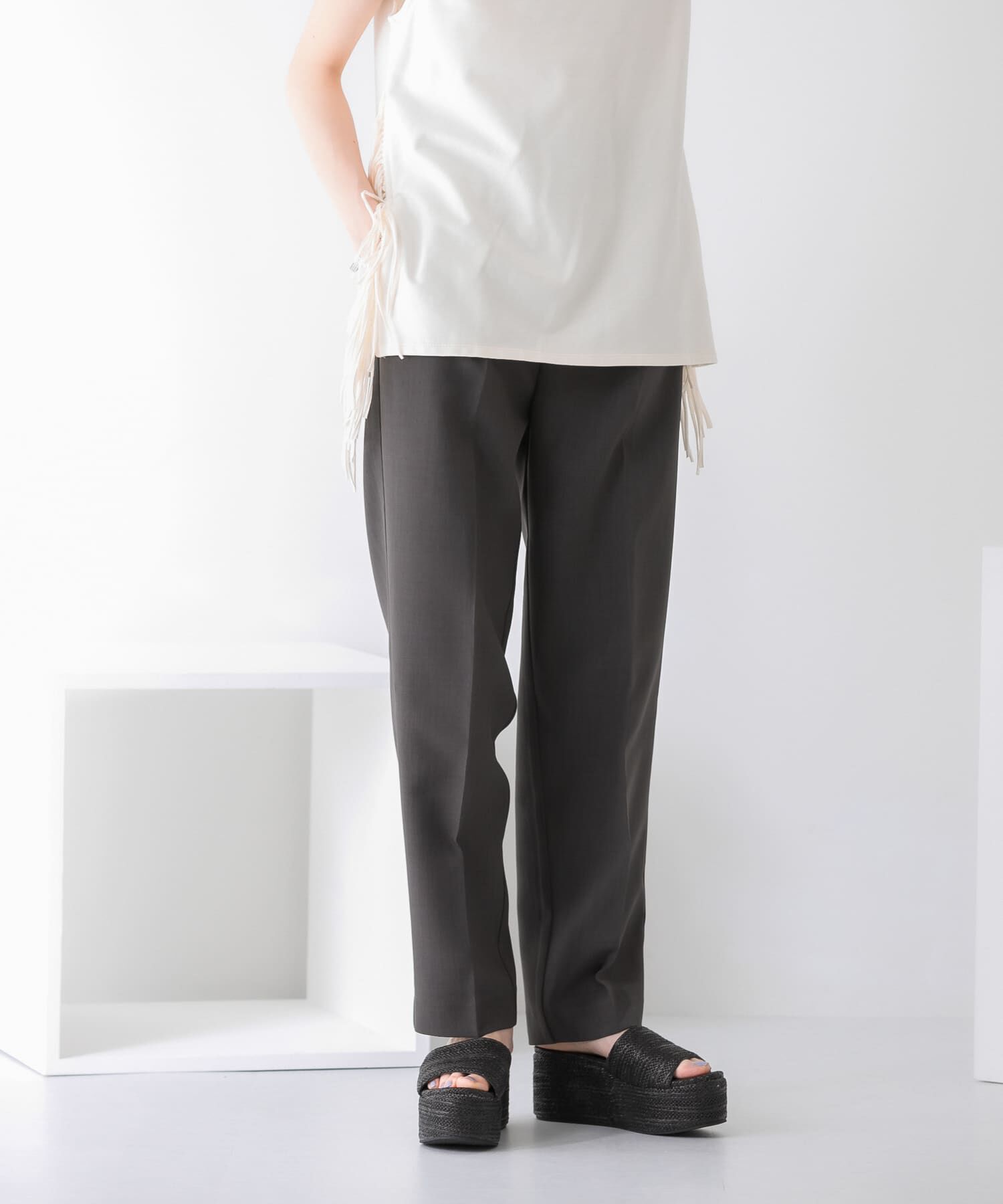  「illi　ワンタックセンタープレスパンツ」|その他|