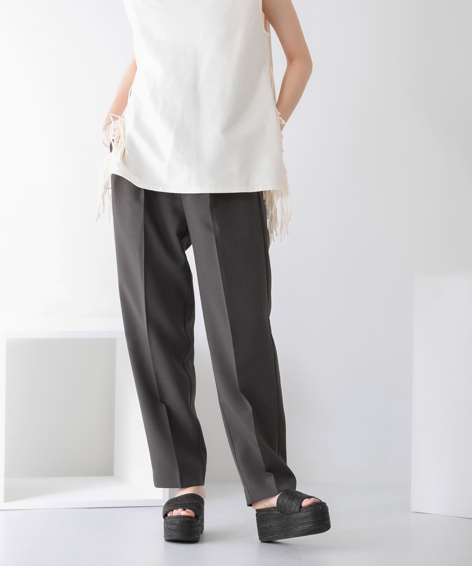  「illi　ワンタックセンタープレスパンツ」|その他|