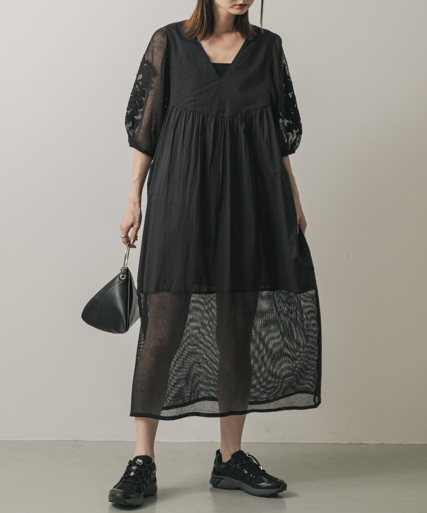 SENSE OF PLACE by URBAN RESEARCH「インドシシュウメッシュワンピース」|ワンピース|ブラック