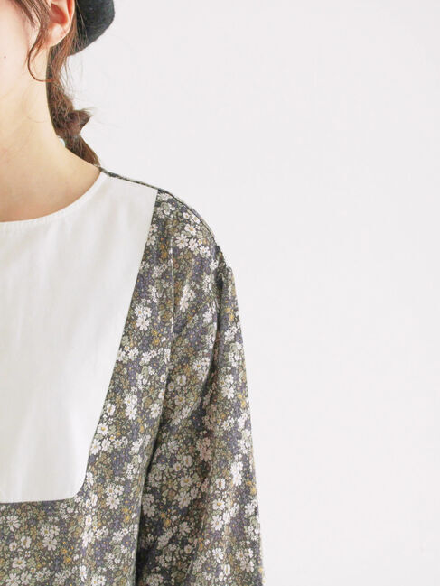 Samansa Mos2「【WEB限定】胸元配色花柄ワンピース」|ワンピース|