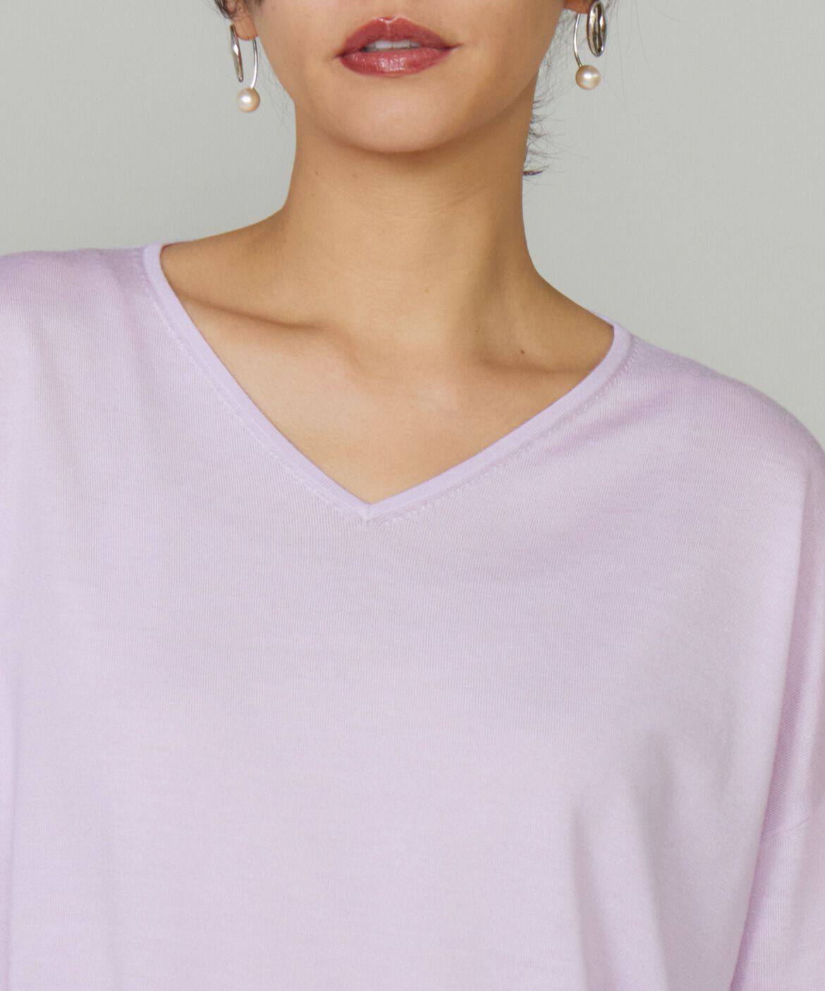 INED「《大きいサイズ》オーバーサイズVネックニット」|ニット・セーター|