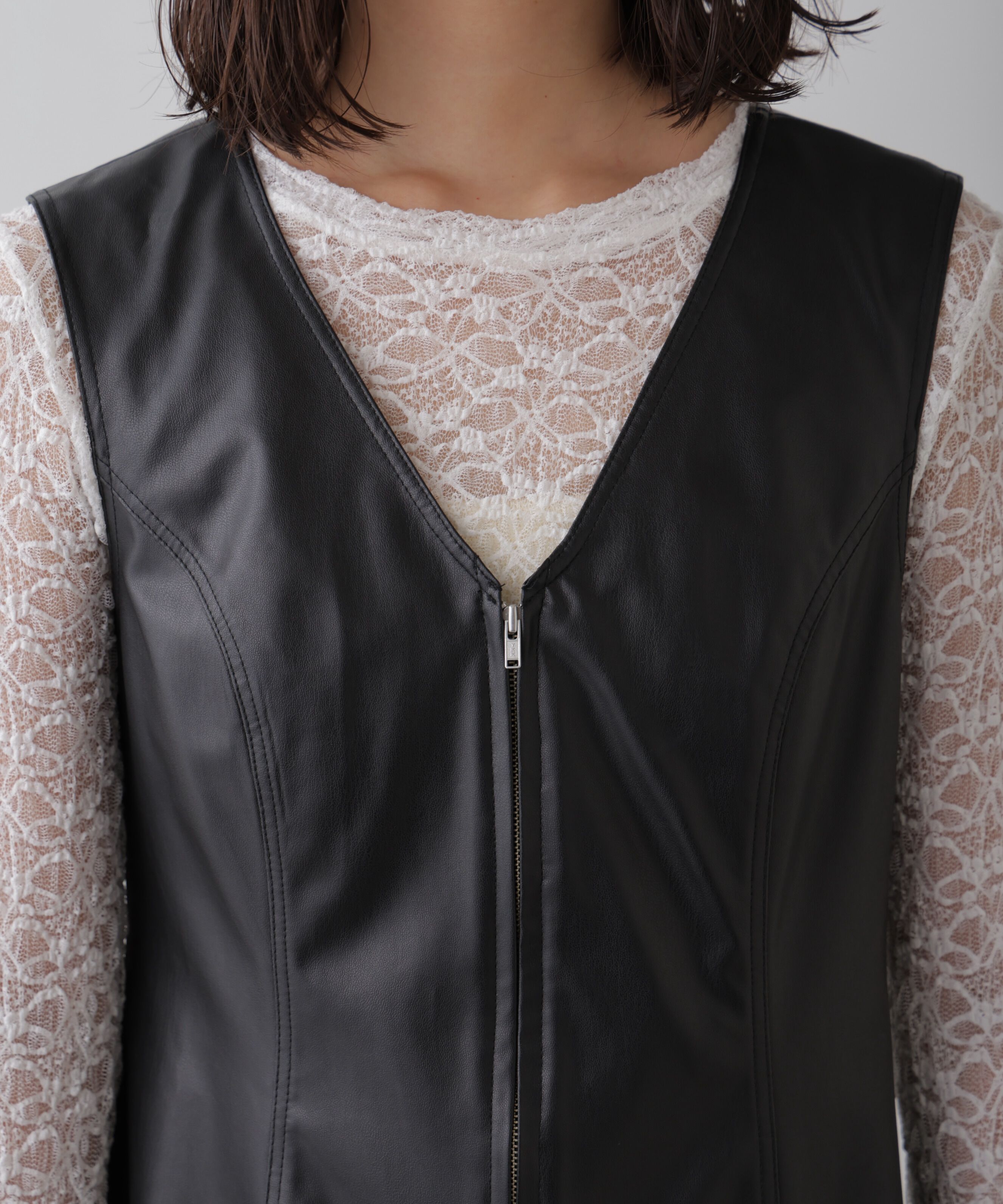  「フロントジップ合皮ミニジャンスカ」|ワンピース|