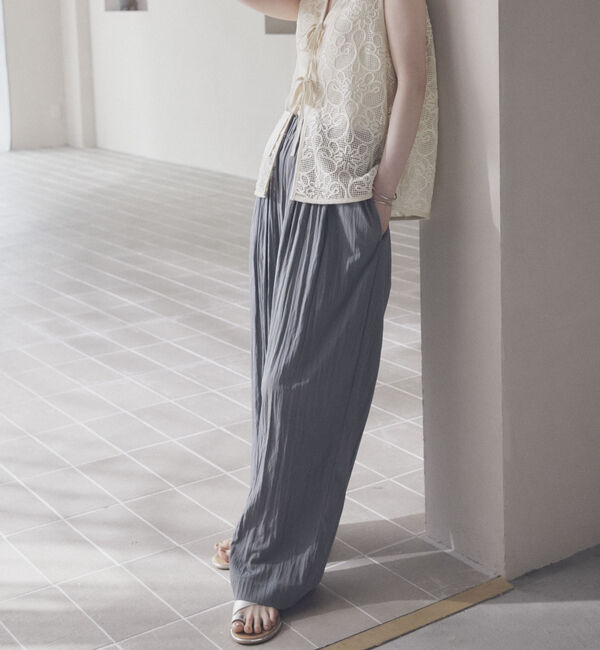 Doux archives「ワイドウエストギャザーパンツ」|チノ|