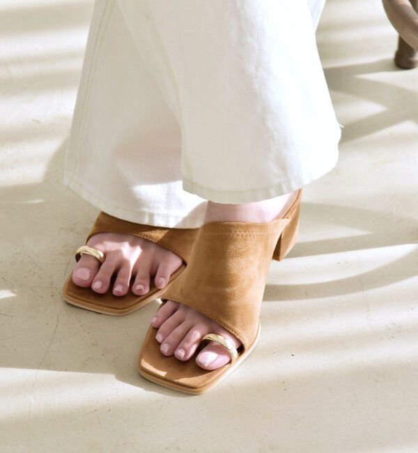 quaranciel「《予約》quaranciel: トゥリング トング ヒール サンダル」|サンダル|キャメル