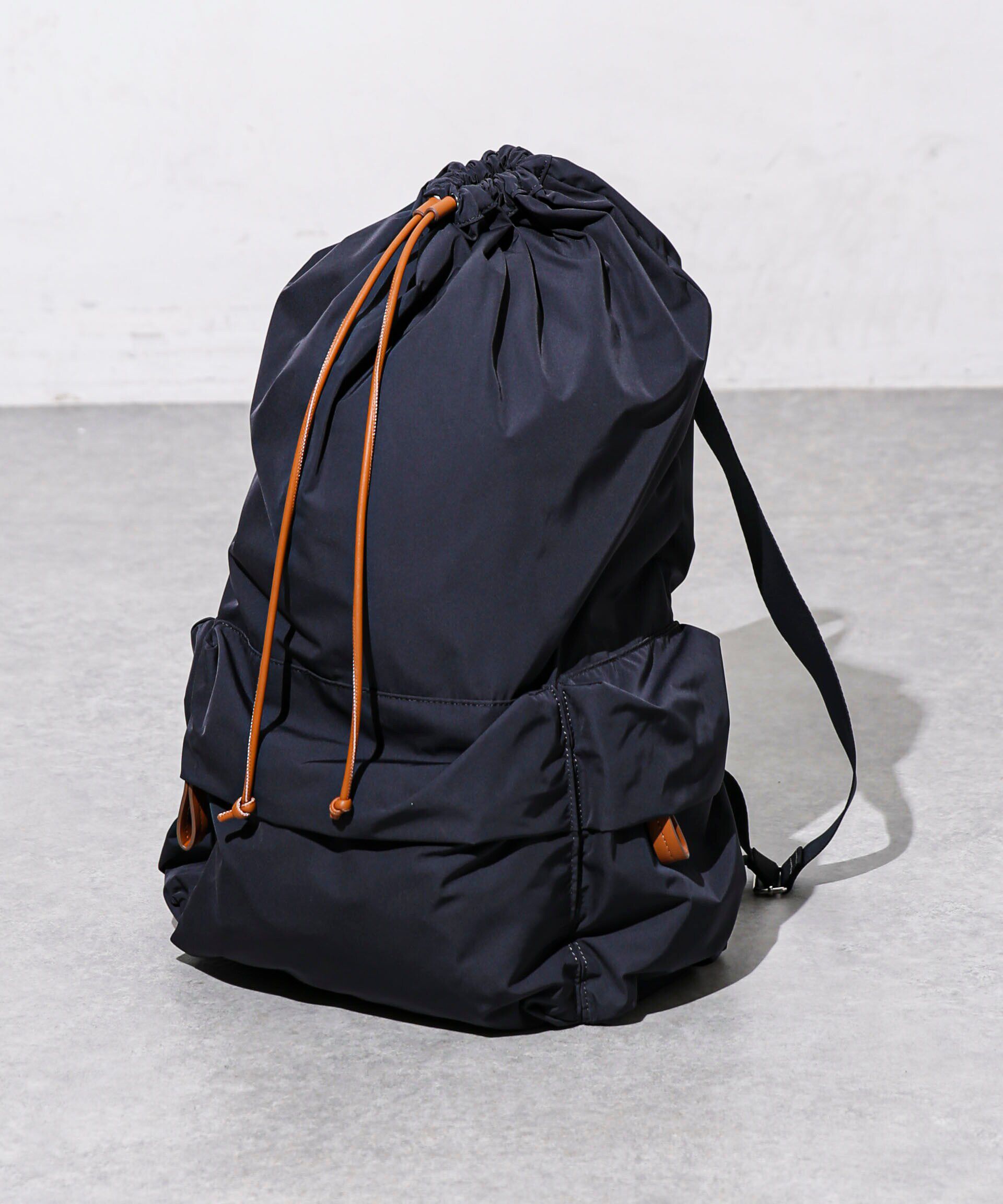 nano･universe「｢ESSENTIAL LINE ｣3PKドロストリュック」|ショルダー・メッセンジャー|