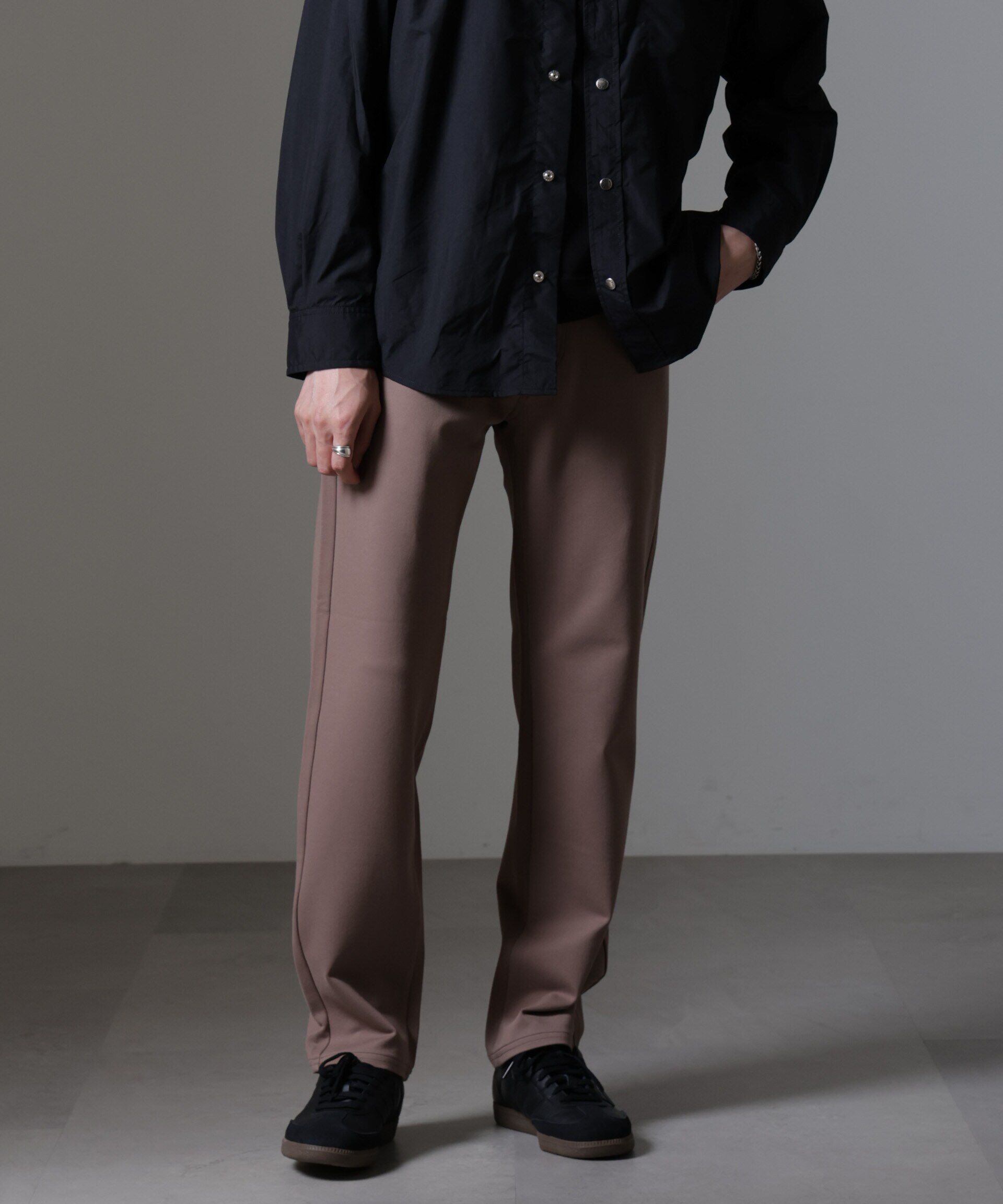 nano･universe「5P テーパードパンツ」|チノ|