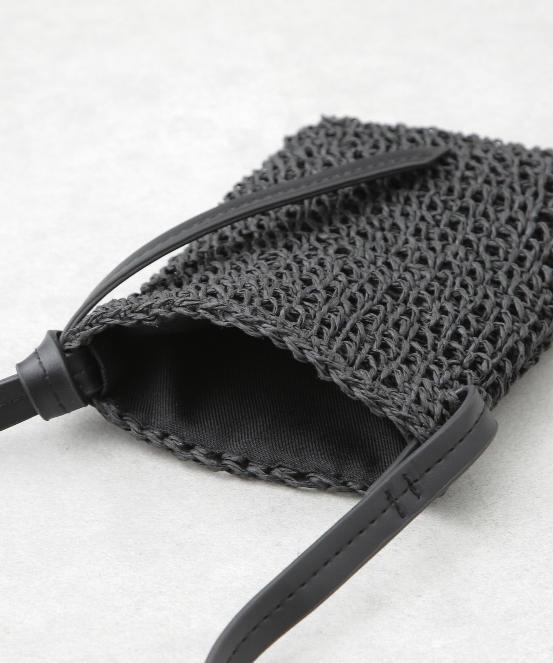 nano･universe「ストローメッシュスクエアポーチ」|ショルダー・メッセンジャー|