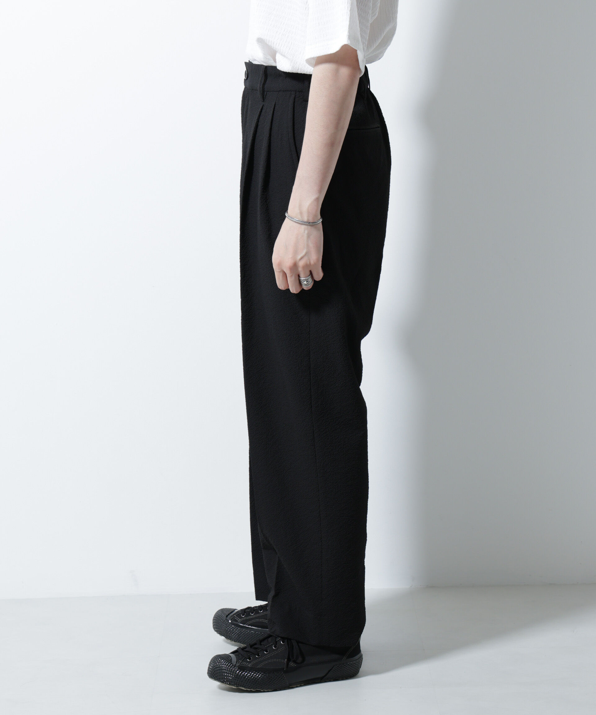 nano･universe「サッカータックイージーパンツ（セットアップ可）」|チノ|