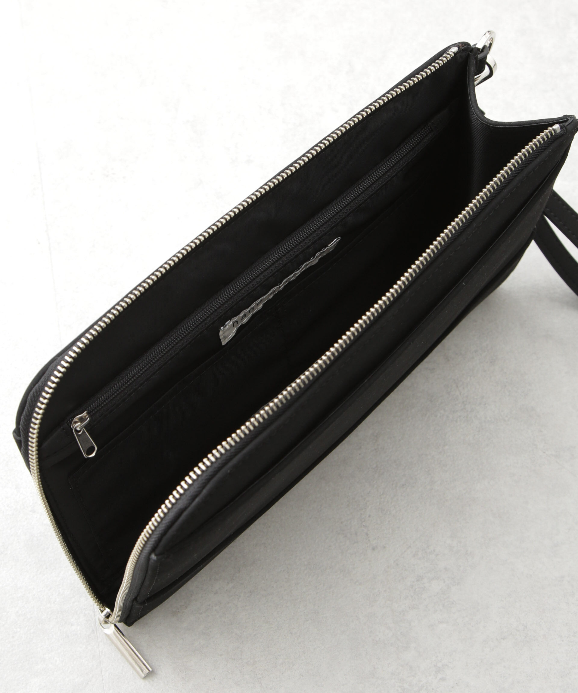 nano･universe「フェイクスエードクラッチバッグ」|ショルダー・メッセンジャー|