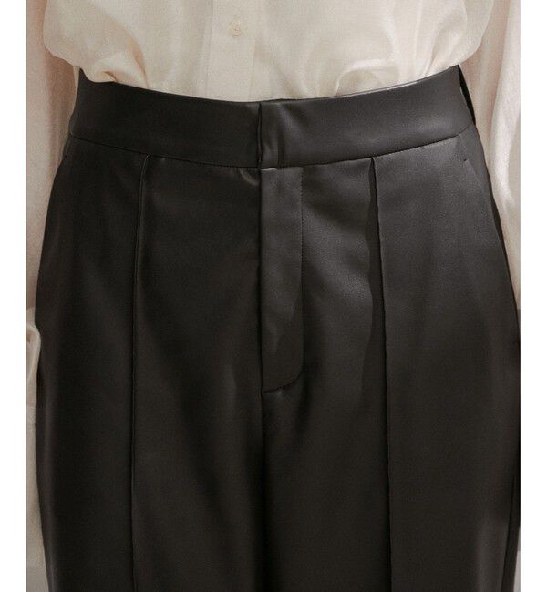 SALON adam et rope'「フェイクレザーテーパードパンツ」|チノ|