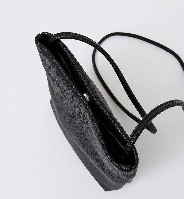 ABAHOUSE「ネオレザー コンパクト サコッシュ ショルダー バッグ」|ショルダー・メッセンジャー|