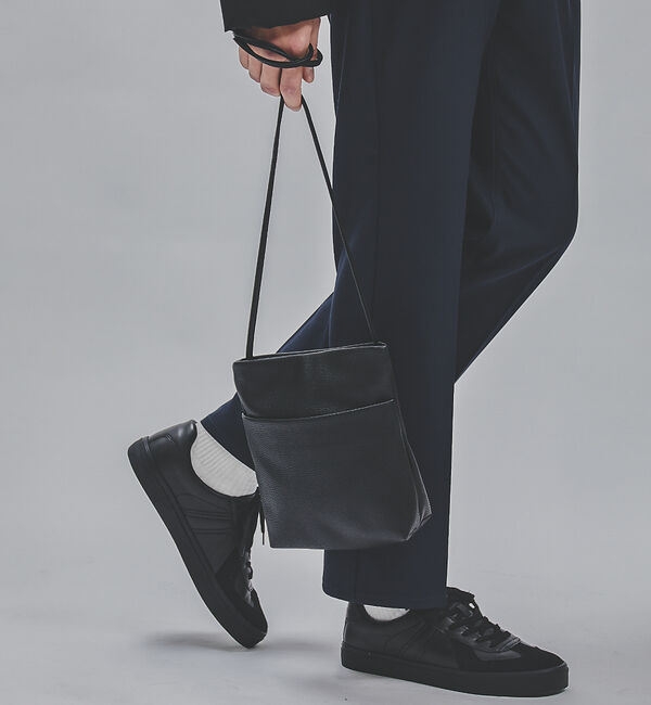 ABAHOUSE「ネオレザー コンパクト サコッシュ ショルダー バッグ」|ショルダー・メッセンジャー|