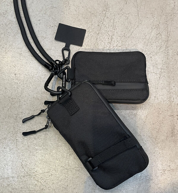 ABAHOUSE「【NoiR / ノアール】撥水加工 ロープショルダー スマホ マルチポーチ Tr」|ショルダー・メッセンジャー|