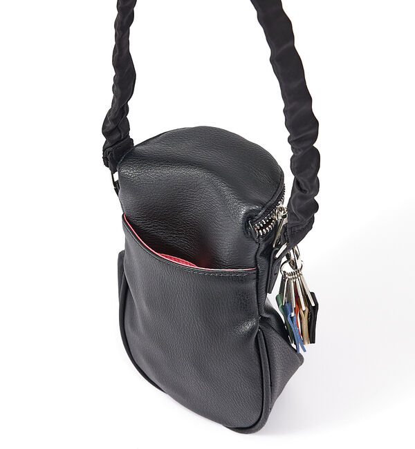 ABAHOUSE「【cheek】C23005 egg pouch shoulder/ショルダーポー」|ショルダー・メッセンジャー|