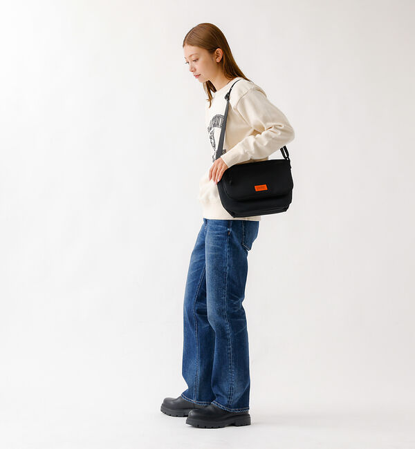 ABAHOUSE「【UNIVERSALOVERALL / ユニバーサルオーバーオール】フラップミニ」|ショルダー・メッセンジャー|