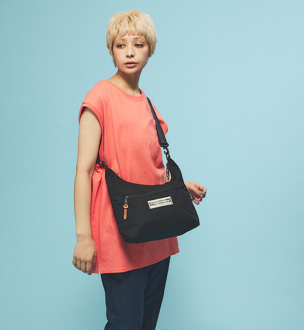 Rouge vif「【WILDERNESS EXPERIENCE/ウィルダネスエクスペリエンス】Tr」|ショルダー・メッセンジャー|