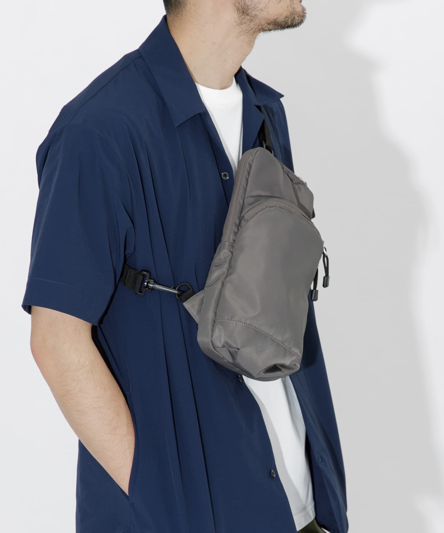 RODE SKO「パラコードスクエアボディバッグ」|ショルダー・メッセンジャー|