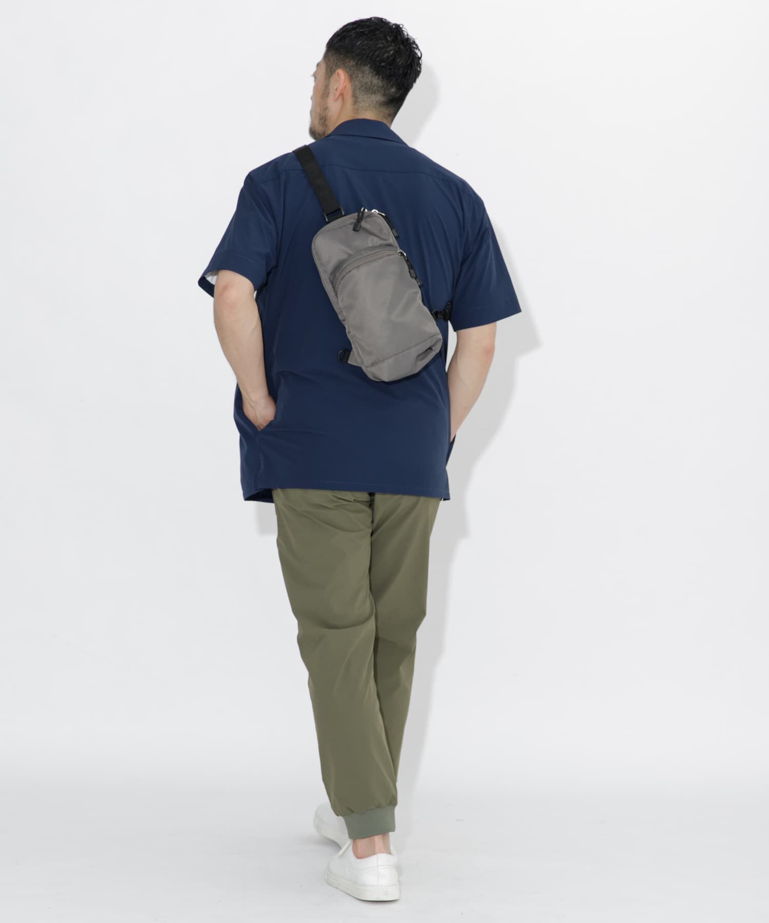 RODE SKO「パラコードスクエアボディバッグ」|ショルダー・メッセンジャー|