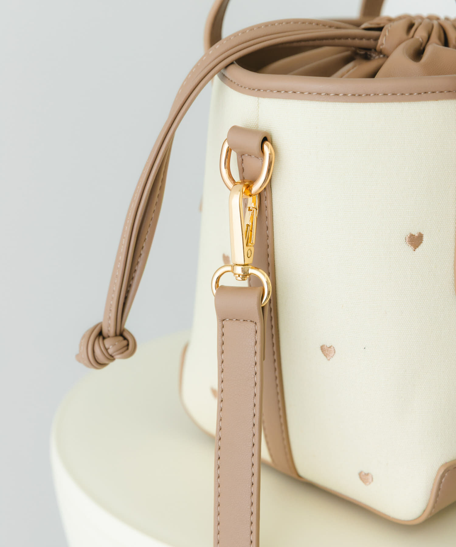 RODE SKO「『WEB/一部店舗限定カラー』刺繍バケツバッグ」|ハンドバッグ|