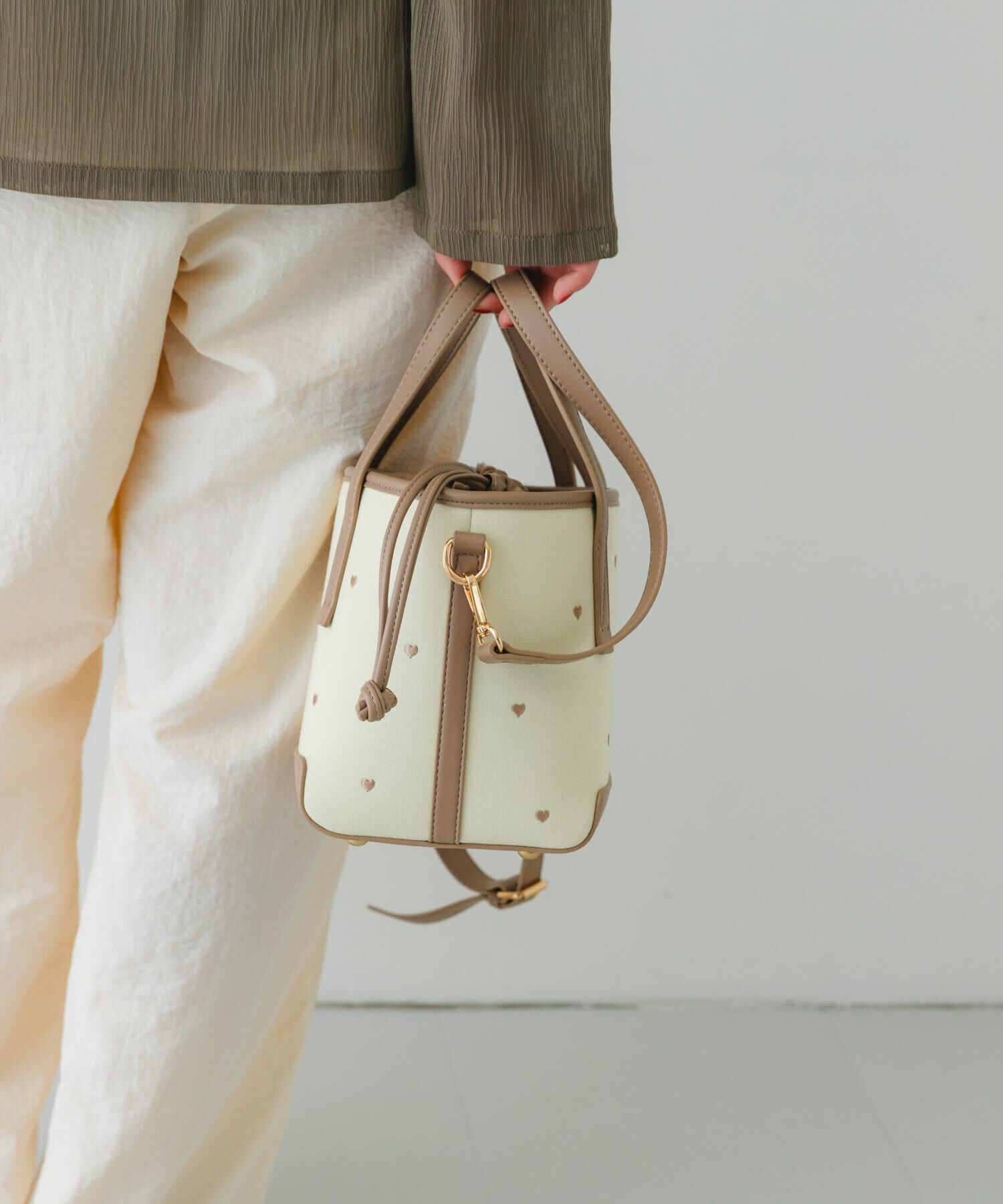 RODE SKO「『WEB/一部店舗限定カラー』刺繍バケツバッグ」|ハンドバッグ|