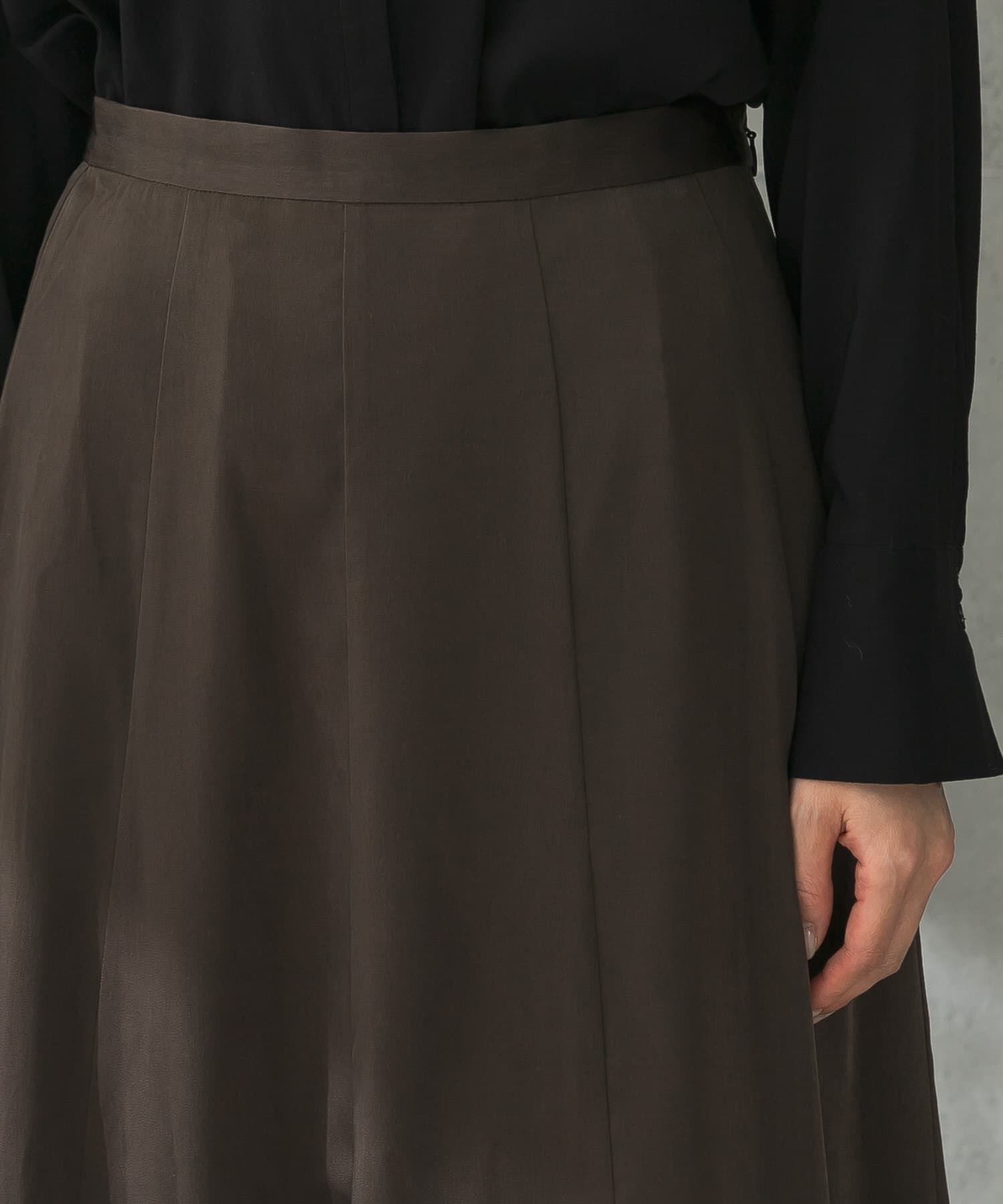 URBAN RESEARCH ROSSO「パネルラインサテンフレアスカート」|スカート|