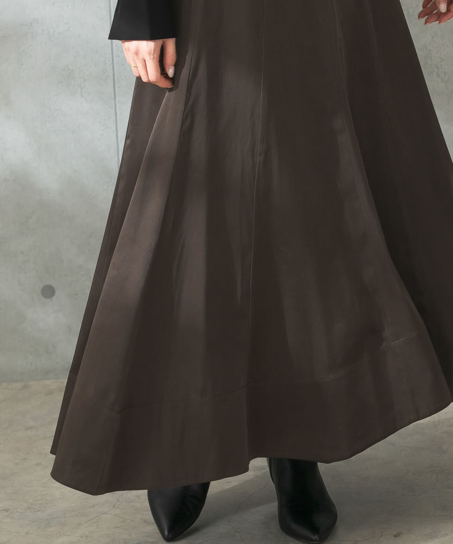 URBAN RESEARCH ROSSO「パネルラインサテンフレアスカート」|スカート|