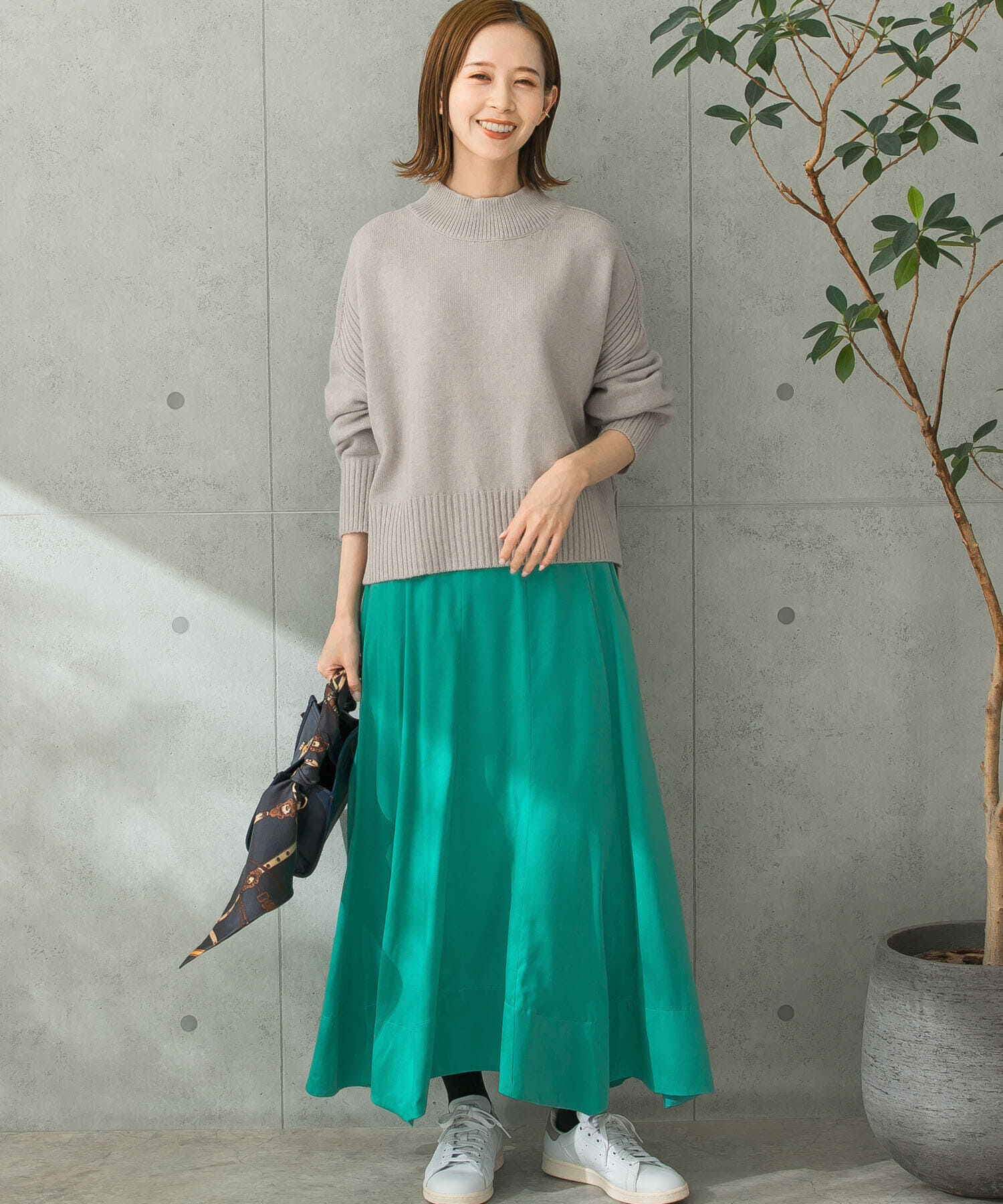 URBAN RESEARCH ROSSO「パネルラインサテンフレアスカート」|スカート|