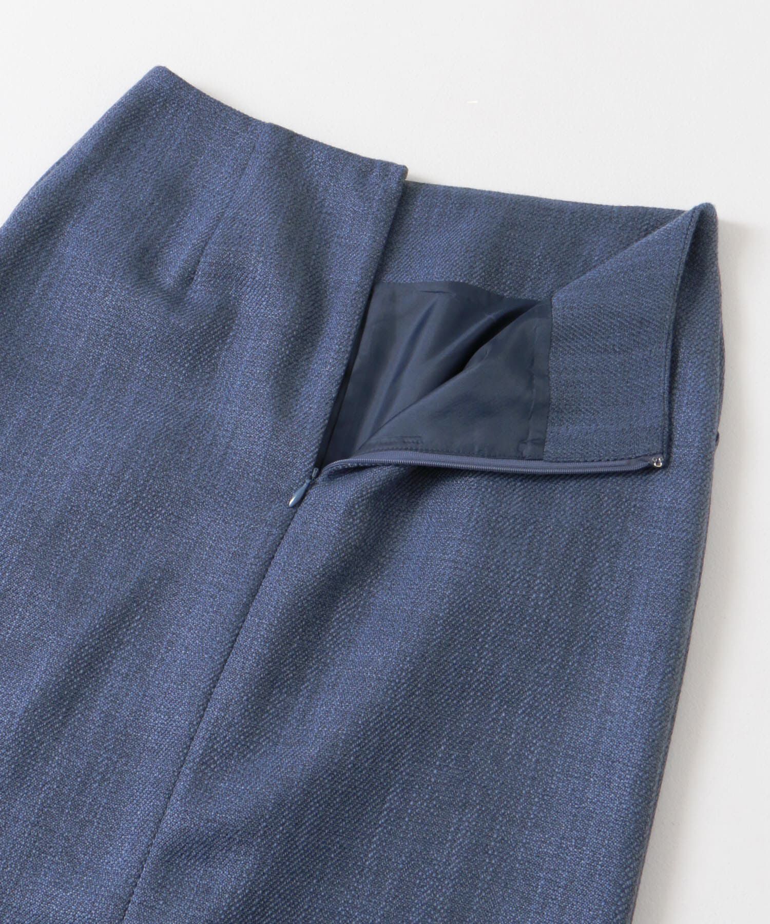 URBAN RESEARCH ROSSO「ボタンデザインタイトスリットスカート」|スカート|