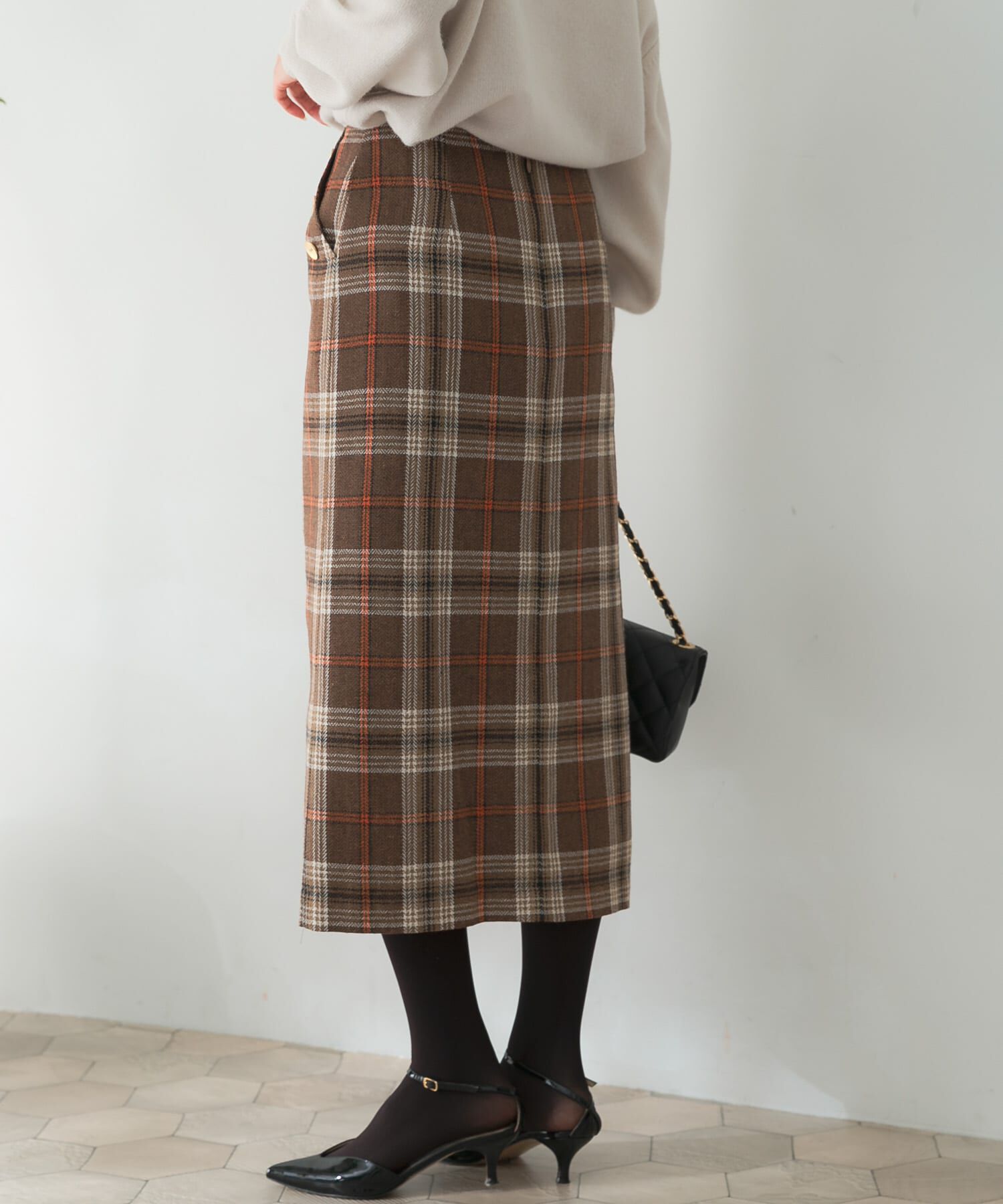 URBAN RESEARCH ROSSO「ボタンデザインタイトスリットスカート」|スカート|