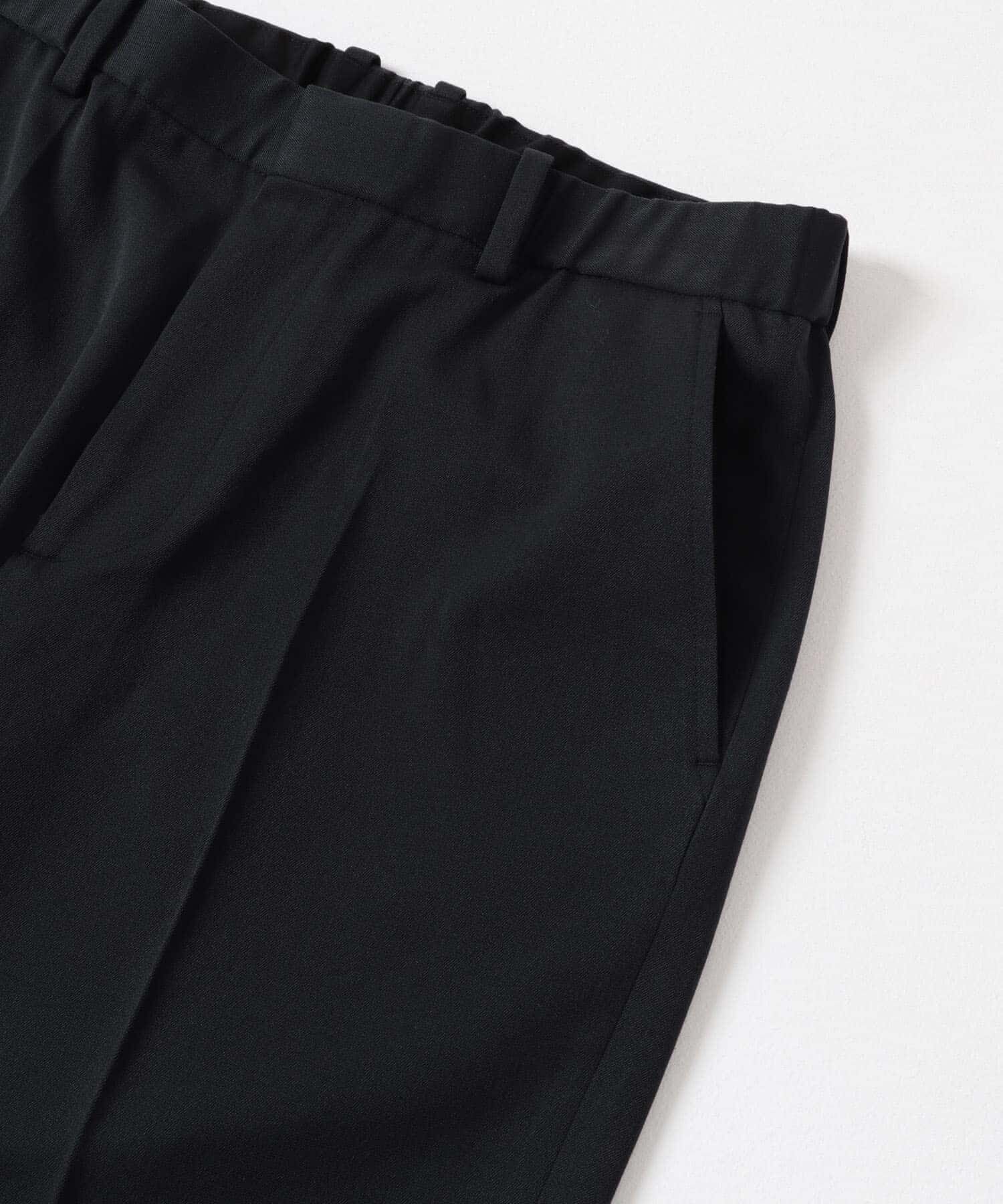 URBAN RESEARCH DOORS「『仁村紗和さん着用』『UR TECH』完声テーパードトラウザー」|その他|