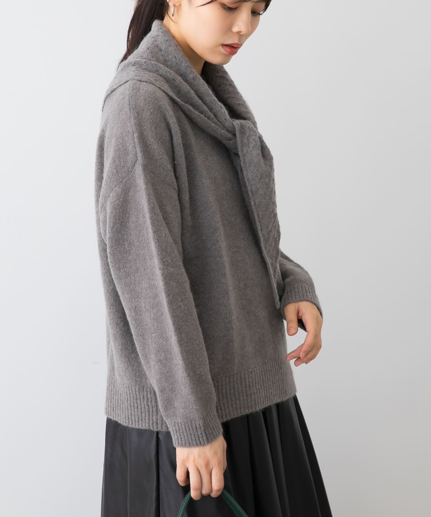 URBAN RESEARCH ROSSO「F by ROSSO　ヘアリーニットプルオーバー+ニットスカーフ」|ニット・セーター|