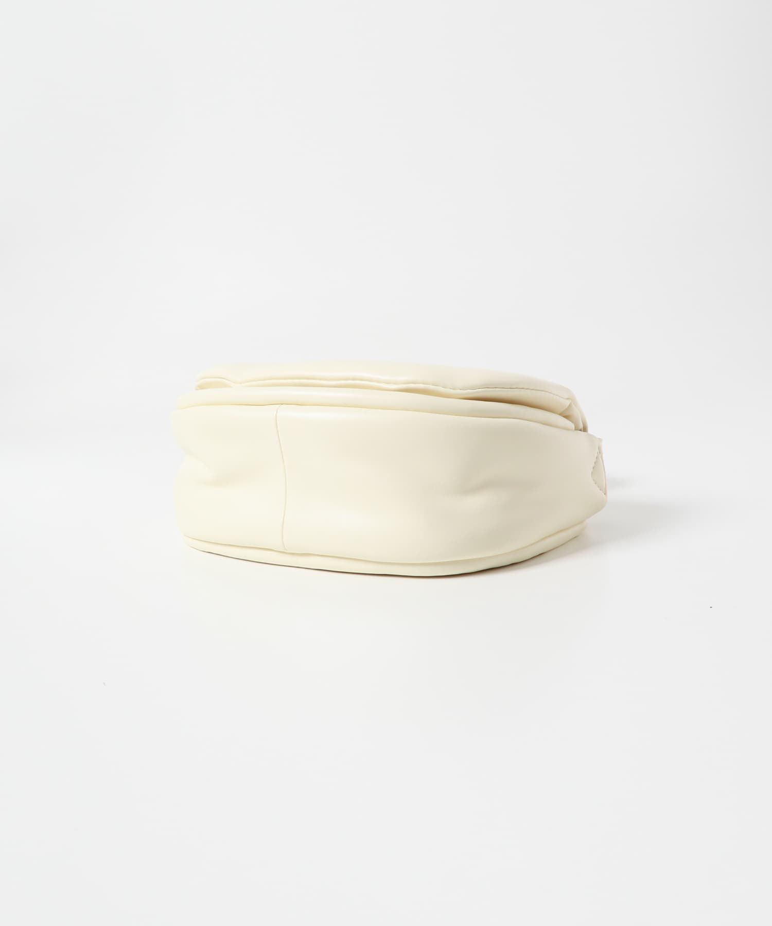 SENSE OF PLACE by URBAN RESEARCH「フェイクレザーパデットフラップショルダー」|ショルダー・メッセンジャー|