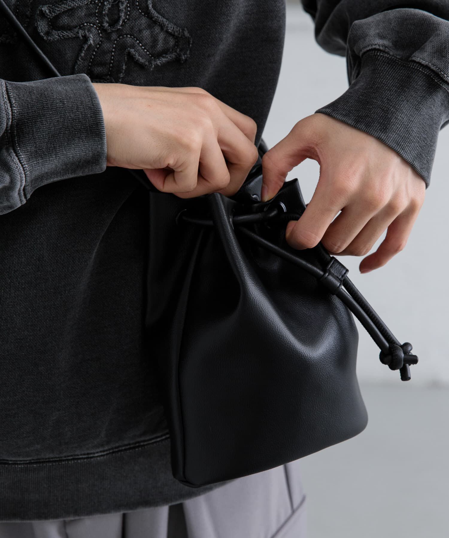 SENSE OF PLACE by URBAN RESEARCH「フェイクレザー2WAYキンチャクバッグ」|ショルダー・メッセンジャー|