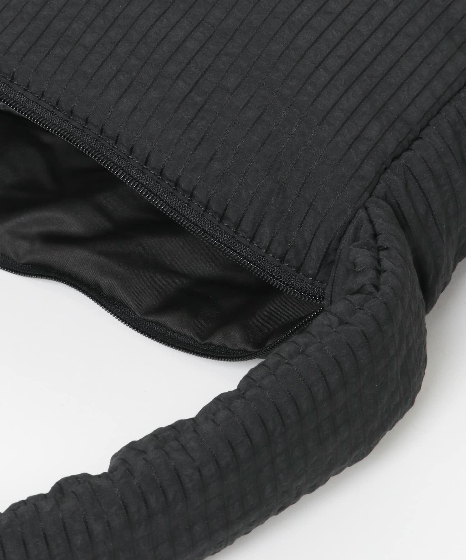 SENSE OF PLACE by URBAN RESEARCH「パデッドビッグショルダーB」|ショルダー・メッセンジャー|