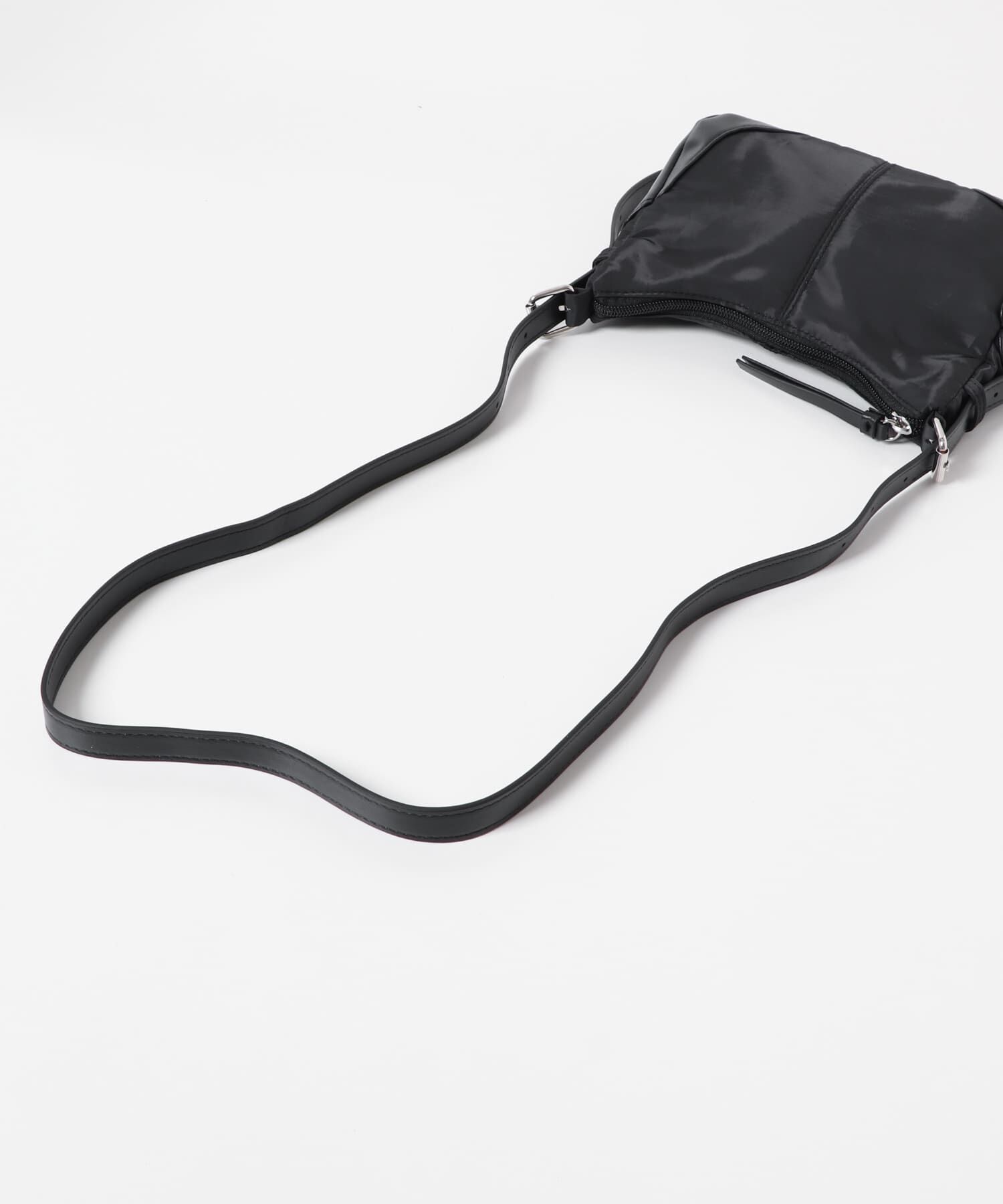 SENSE OF PLACE by URBAN RESEARCH「ダブルアジャストナイロンショルダー」|ショルダー・メッセンジャー|