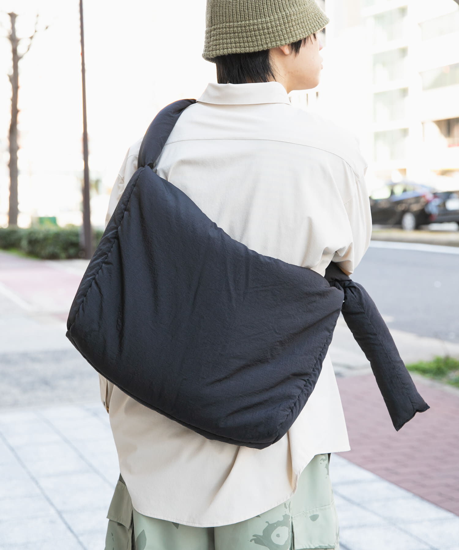 SENSE OF PLACE by URBAN RESEARCH「ナイロンパデットビックショルダー」|ショルダー・メッセンジャー|