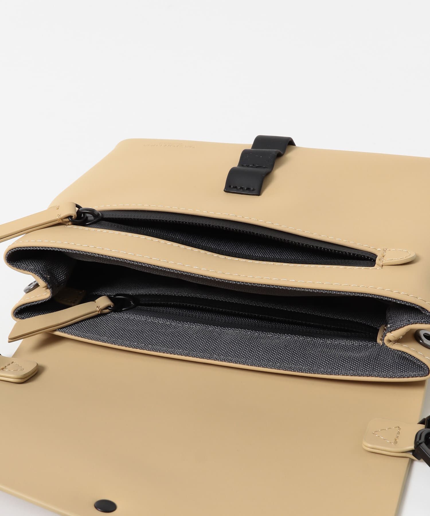 SENSE OF PLACE by URBAN RESEARCH「GASTON LUGA　Splash Crossbody Bag」|ショルダー・メッセンジャー|