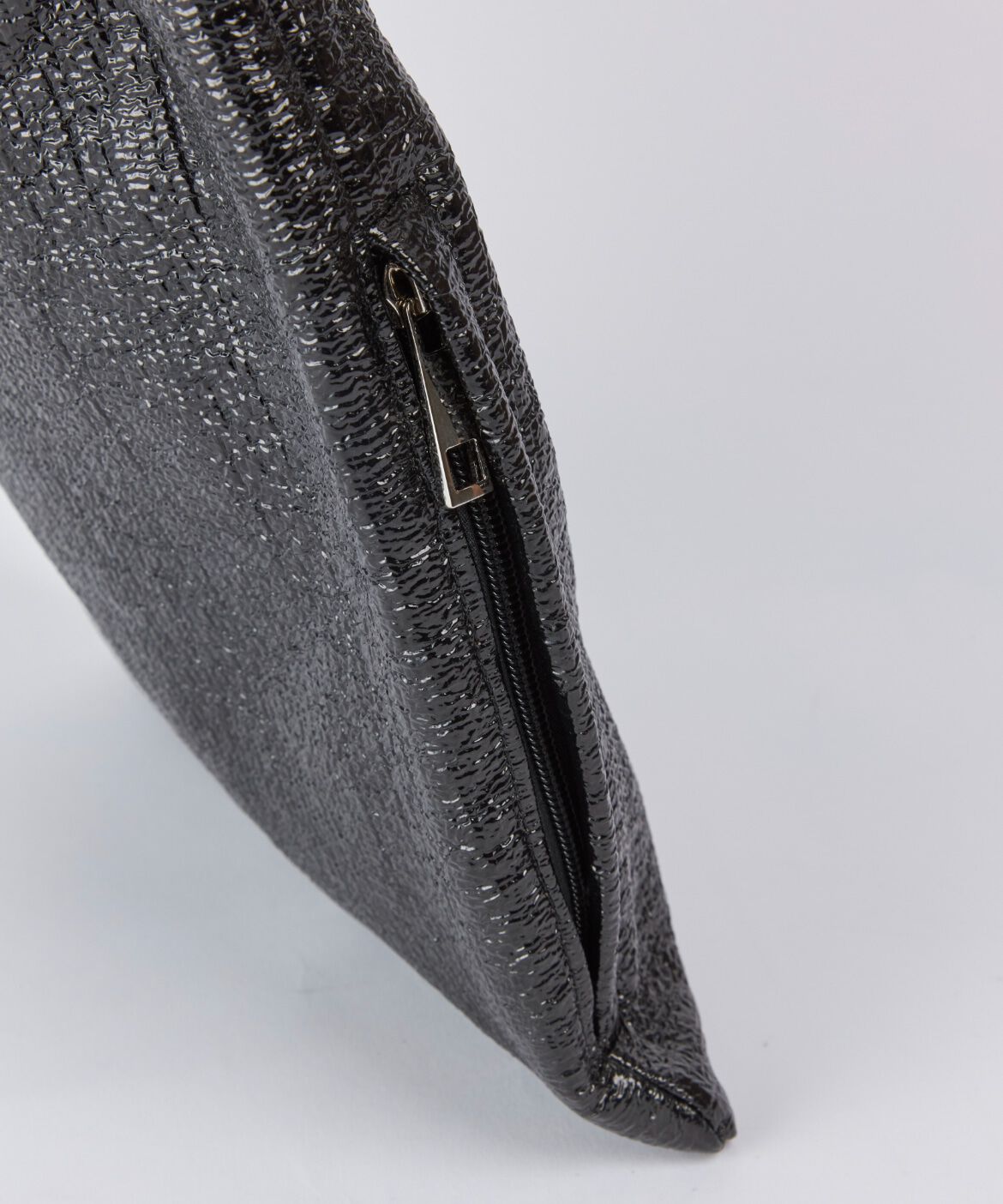 DAY by DAY it&rsquo;s international「メタリックツマミハンドルフラットトートバッグ/A4対応《COOCO/クーコ》」|その他|