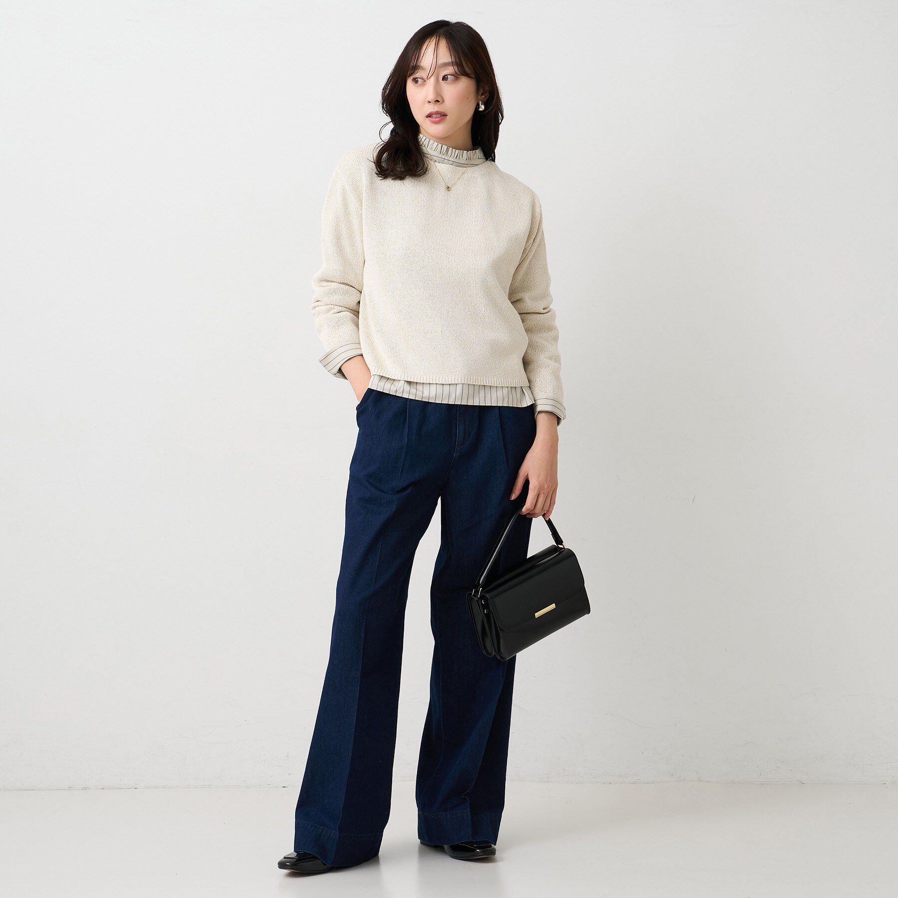 UNTITLED「【コットン100/洗える】シャーリングフリルネックブラウス」|シャツ・ブラウス|