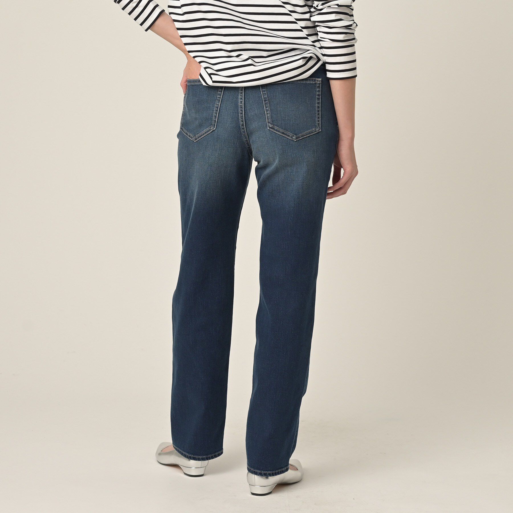 UNTITLED「【新作デニム/快適に美シルエット見せ】MAKE&times;DENIMスリムストレート」|デニム|