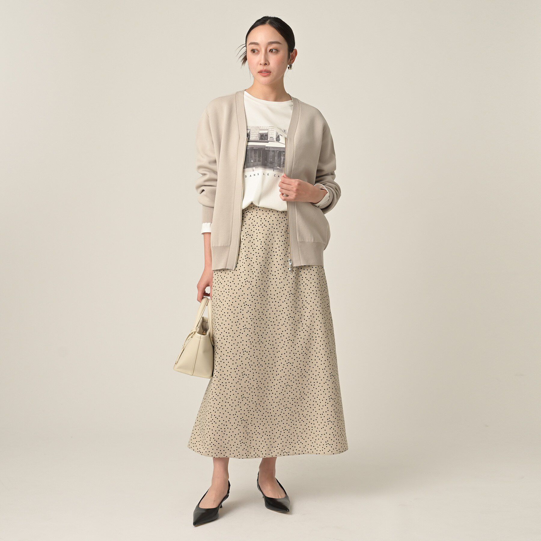 UNTITLED「【セットアップ可/後ろウエストゴム】ランダムドットスカート」|スカート|