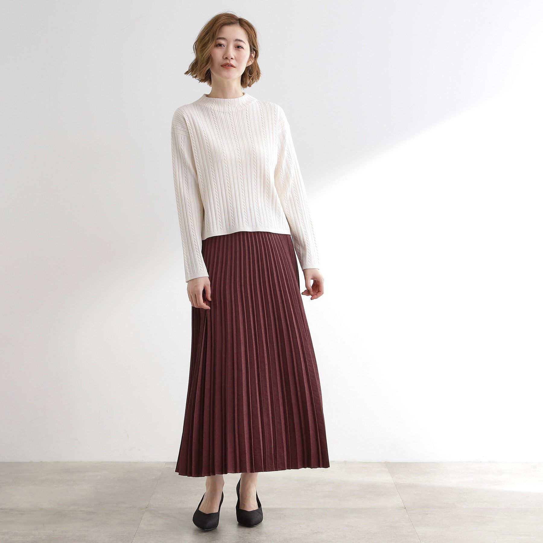 grove「すっきり見えて、やさしく揺れる。大人のスエードライクプリーツスカート」|スカート|