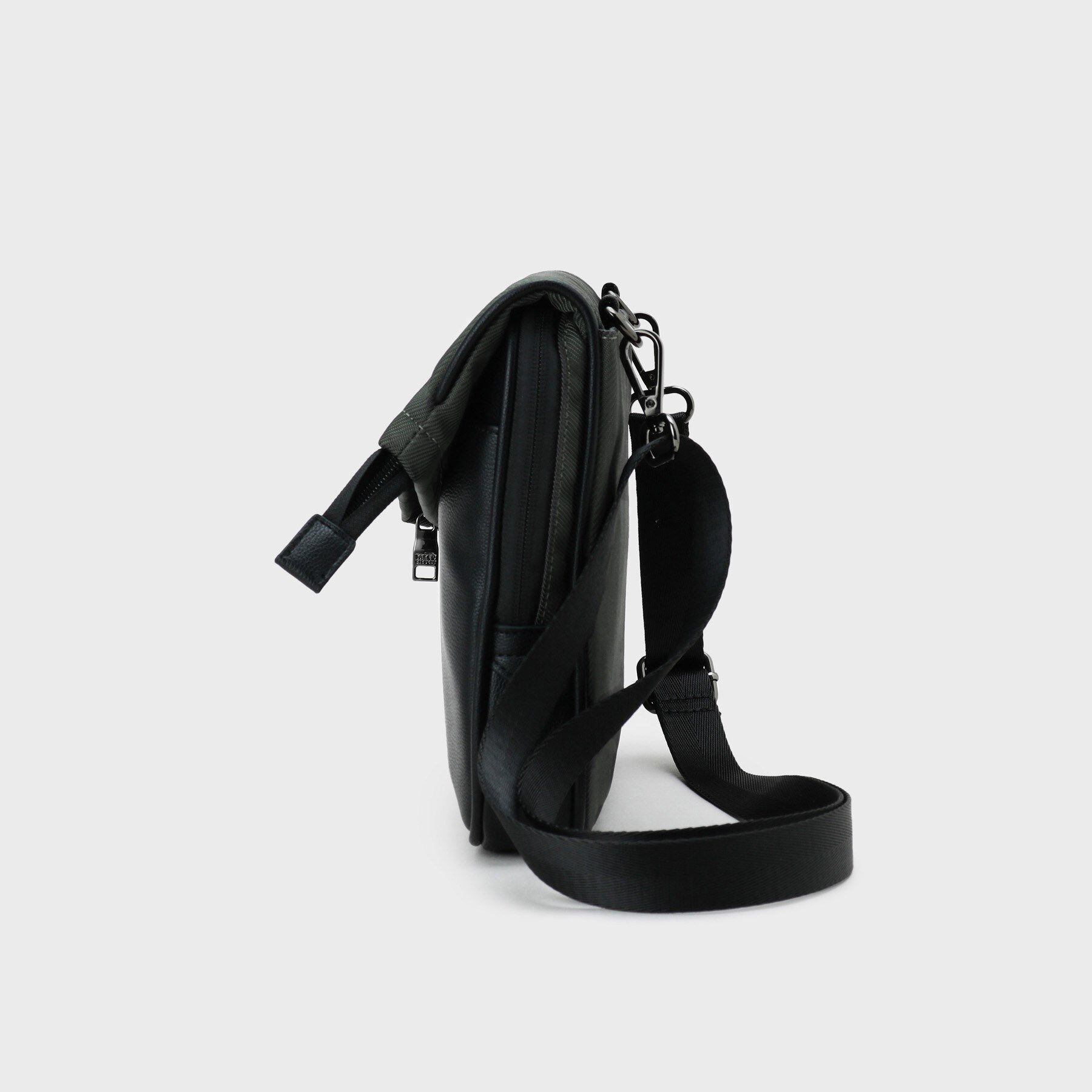 TAKEO KIKUCHI「【2WAY】ダブルクラッチショルダー」|ショルダー・メッセンジャー|