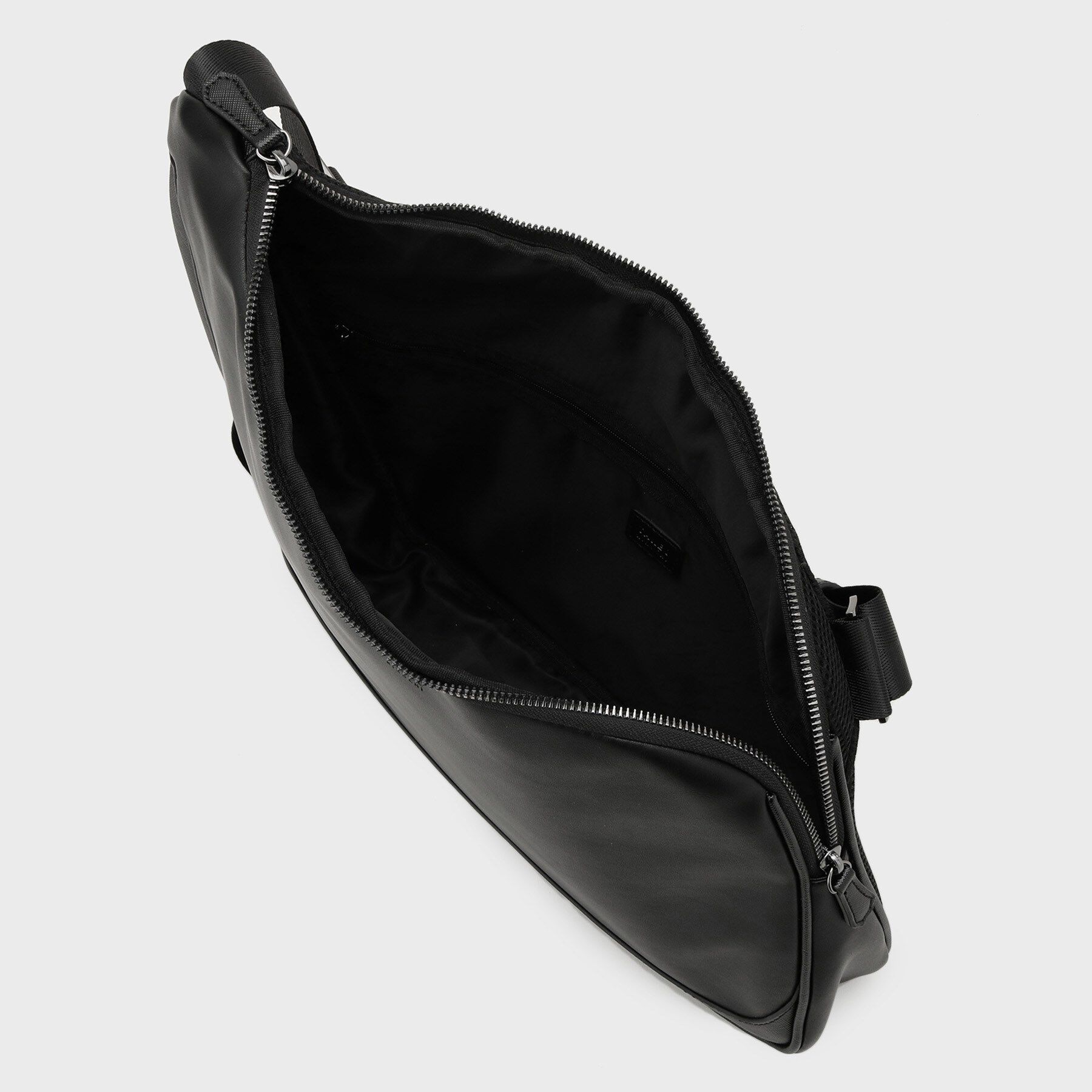 TAKEO KIKUCHI「【ペットボトル、ガジェット収納】エディターズショルダー」|ショルダー・メッセンジャー|