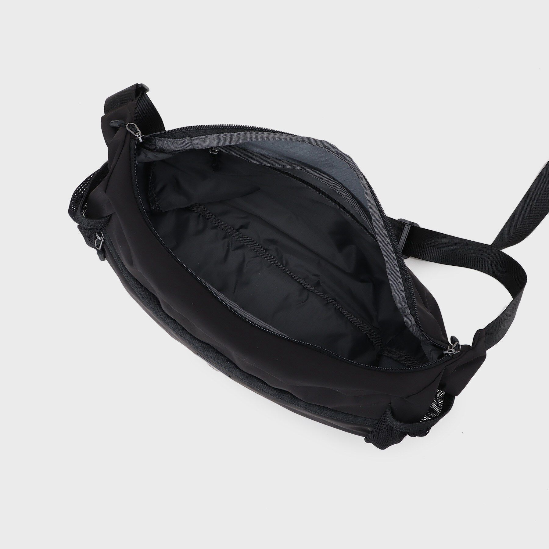 TAKEO KIKUCHI「【保冷機能】アーバンクロスショルダー」|ショルダー・メッセンジャー|