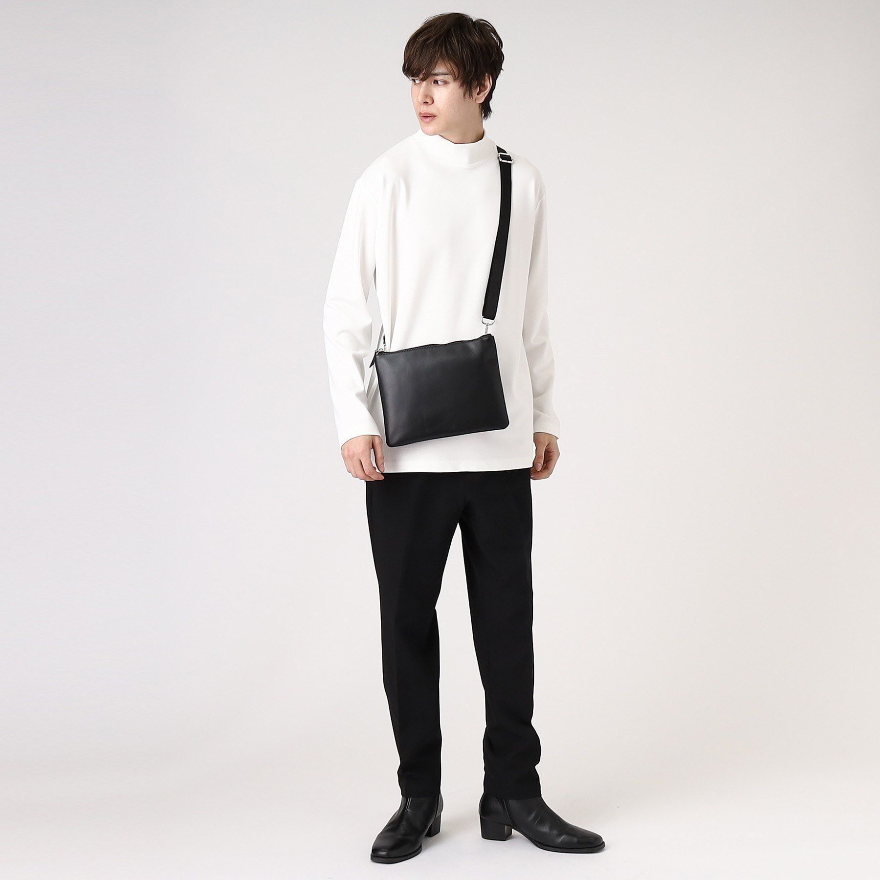 tk.TAKEO KIKUCHI「【WEB限定】レザー2WAYサコッシュバッグ」|ショルダー・メッセンジャー|