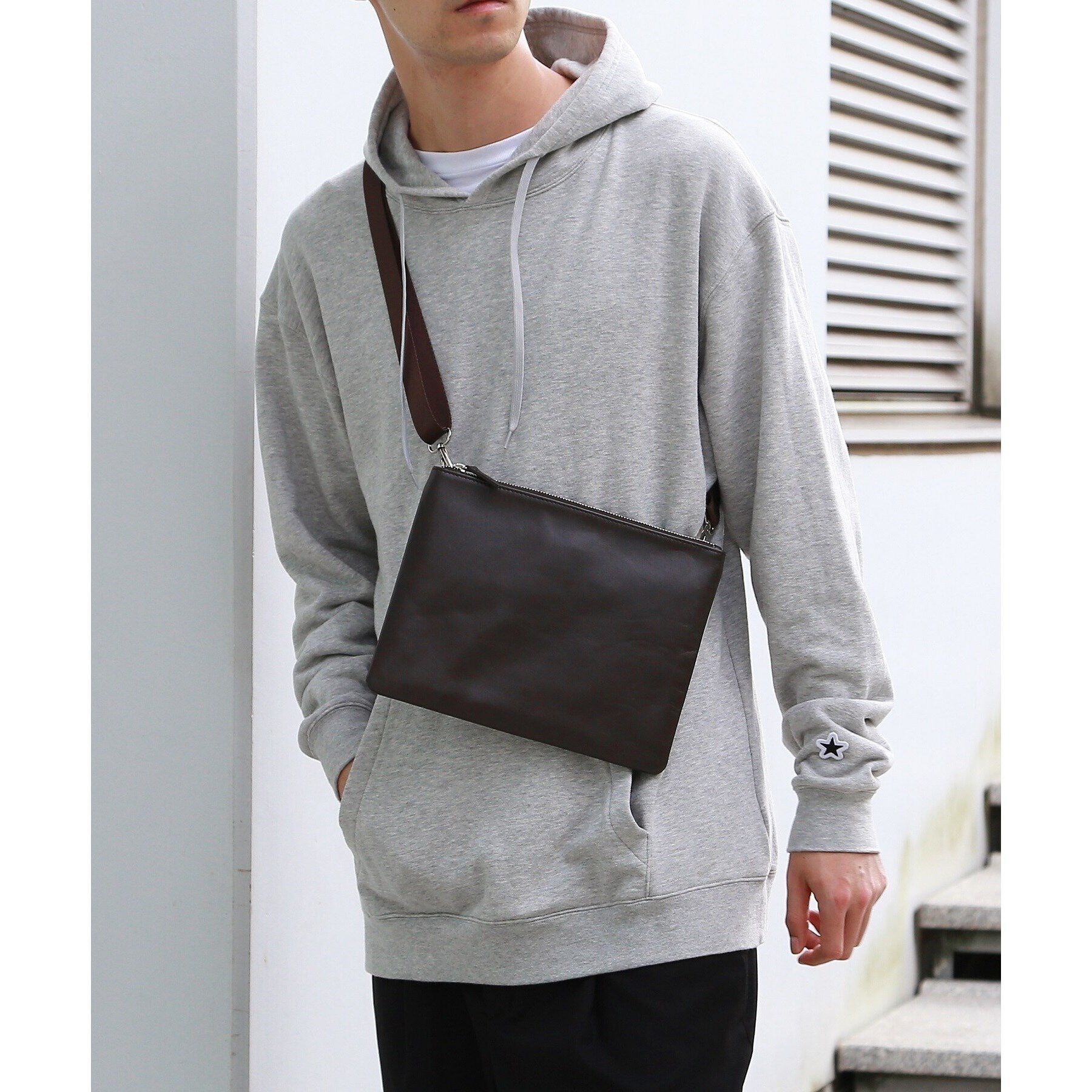 tk.TAKEO KIKUCHI「【WEB限定】レザー2WAYサコッシュバッグ」|ショルダー・メッセンジャー|