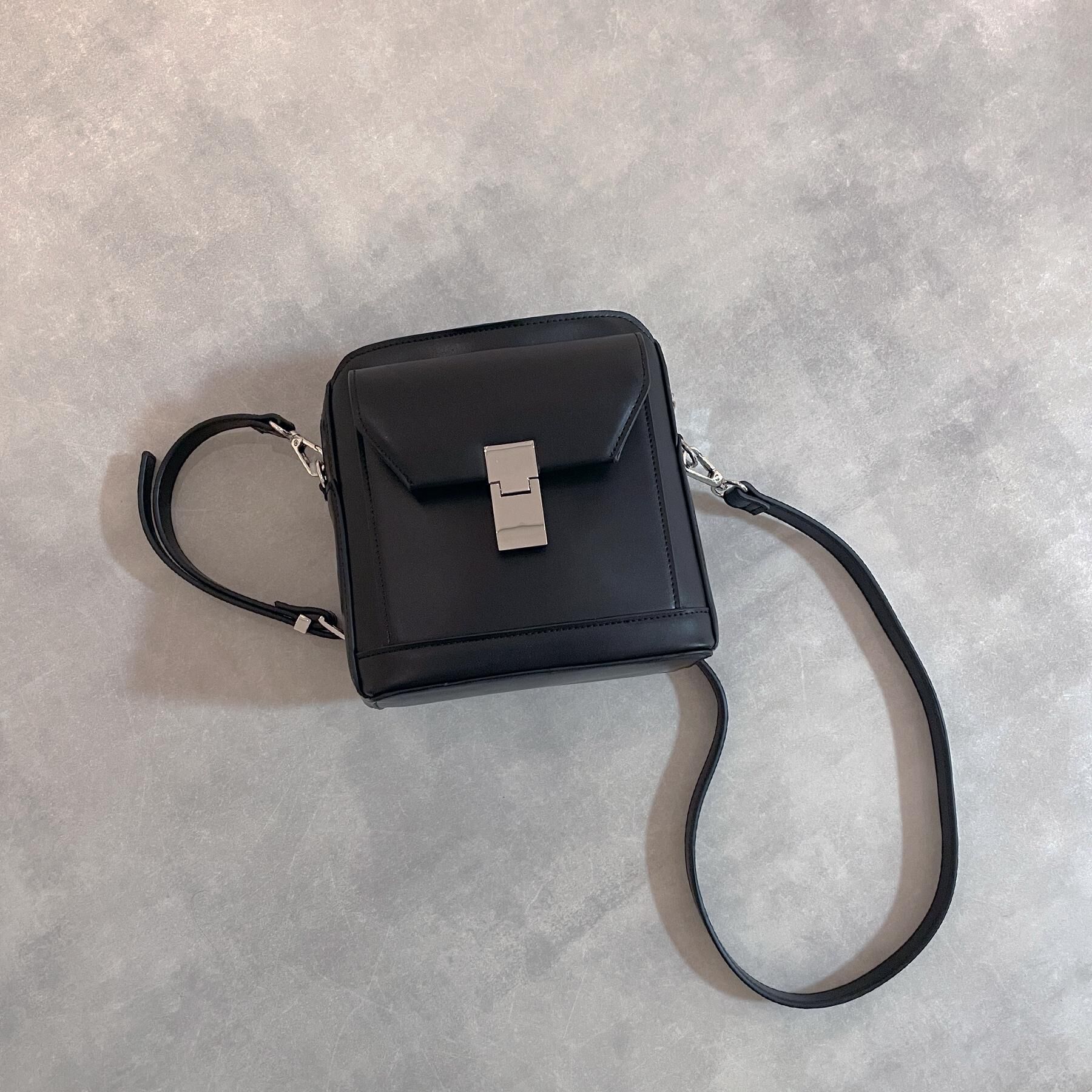 tk.TAKEO KIKUCHI「ポケットアオリショルダー」|ショルダー・メッセンジャー|