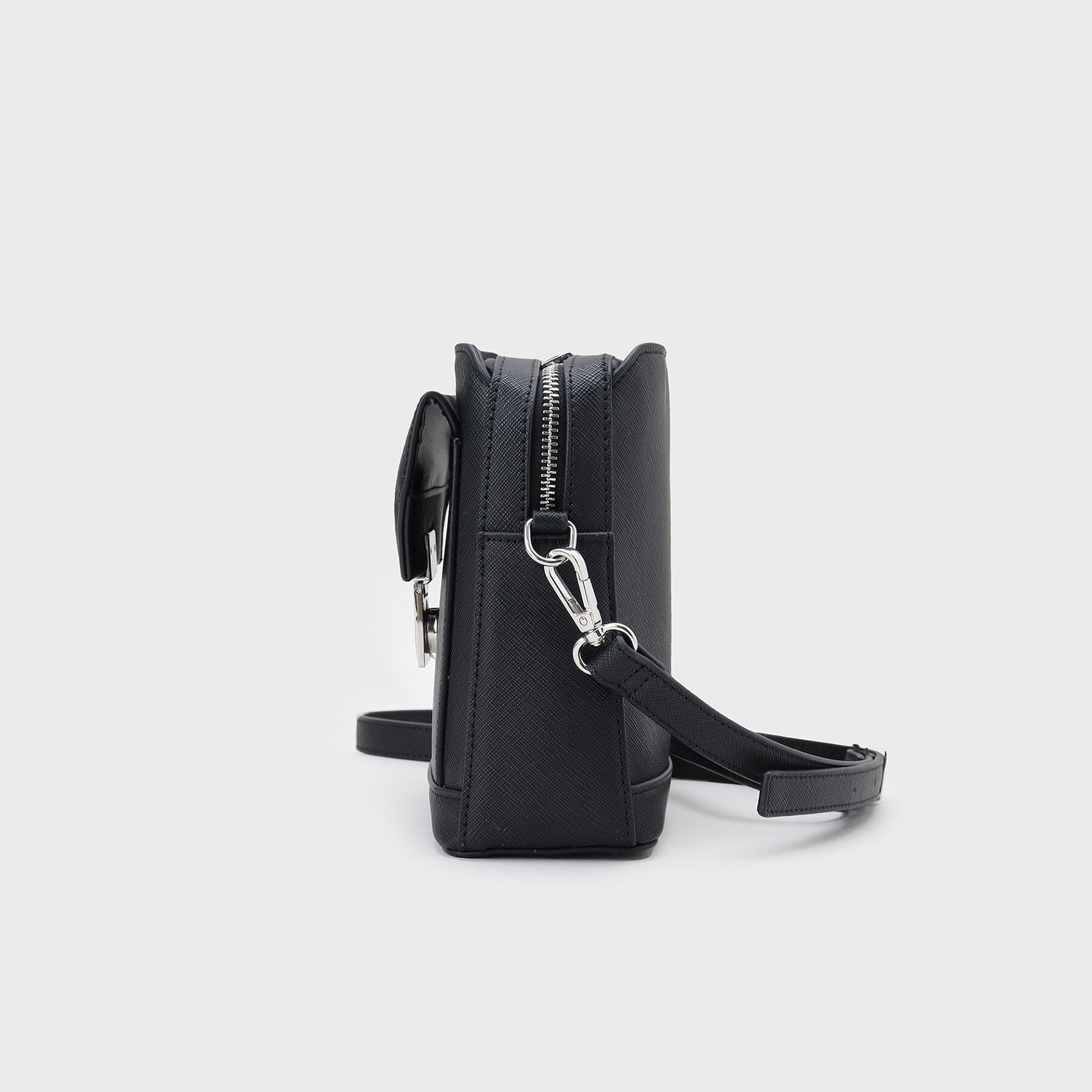 tk.TAKEO KIKUCHI「ポケットアオリショルダー」|ショルダー・メッセンジャー|