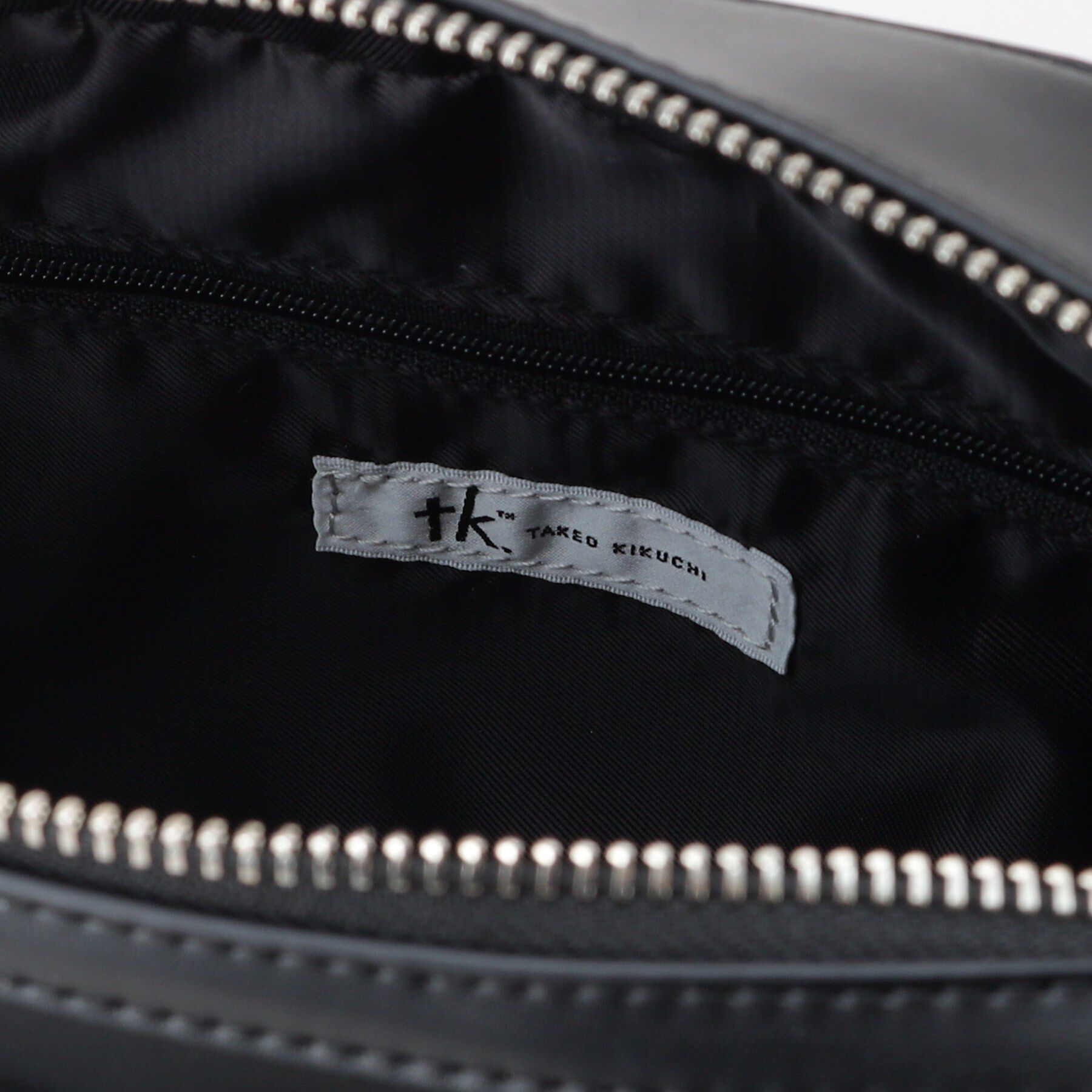 tk.TAKEO KIKUCHI「ポケットショルダーバッグ」|ショルダー・メッセンジャー|